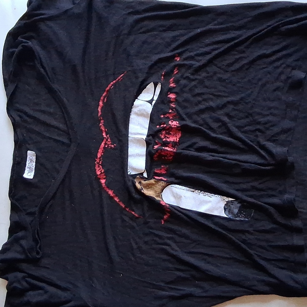 Lauren Moshi Cool Black Smoking Lip  Tee with Red and White Lips Graphic - L